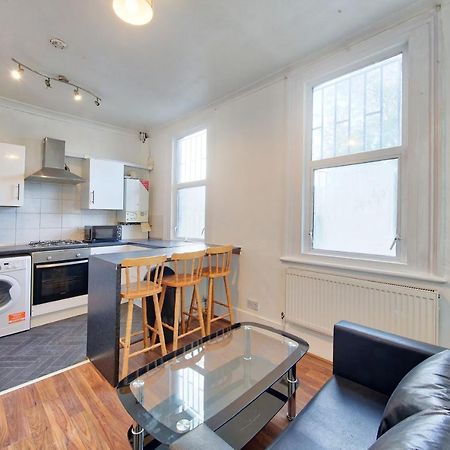 ホテル Cozy London Flat エクステリア 写真