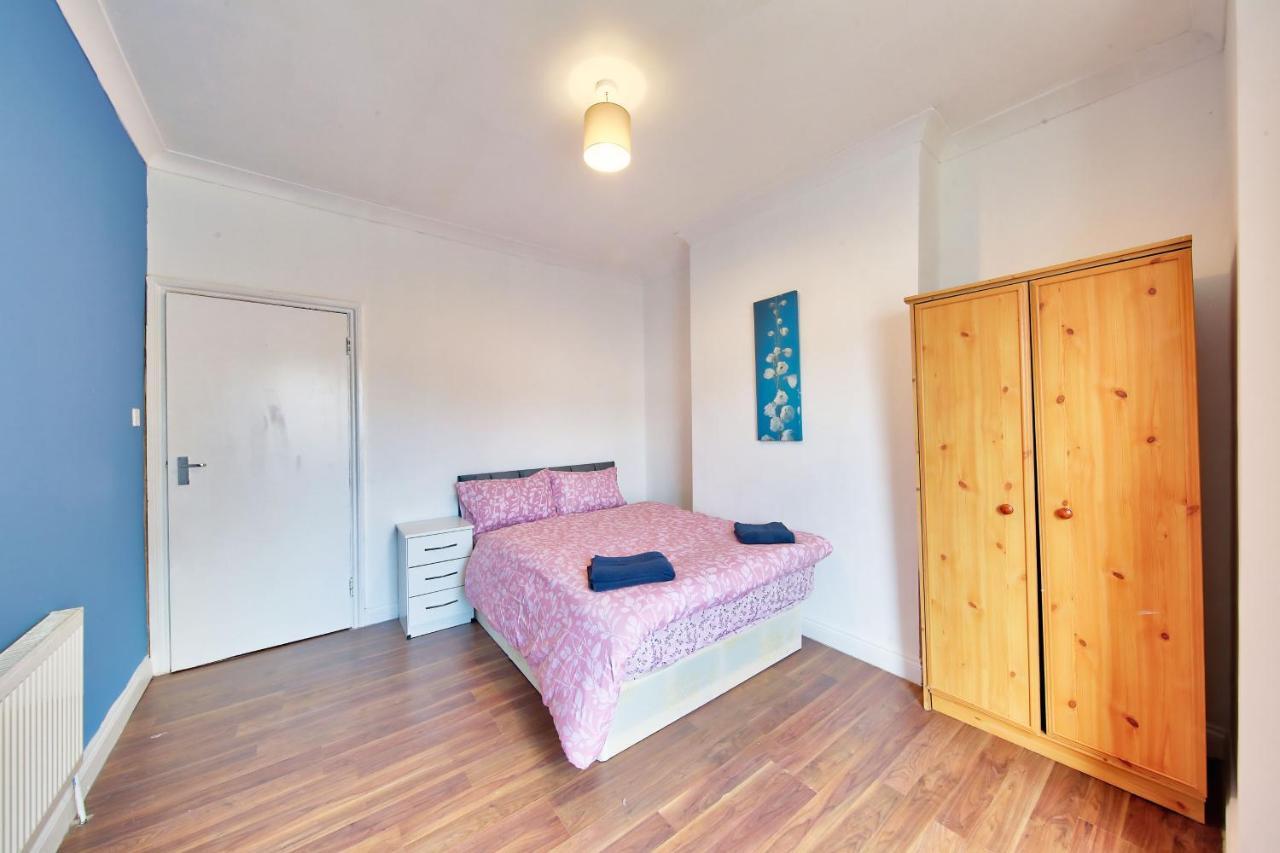 ホテル Cozy London Flat エクステリア 写真