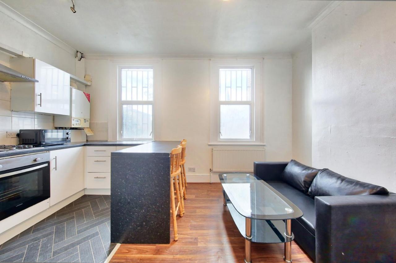 ホテル Cozy London Flat エクステリア 写真