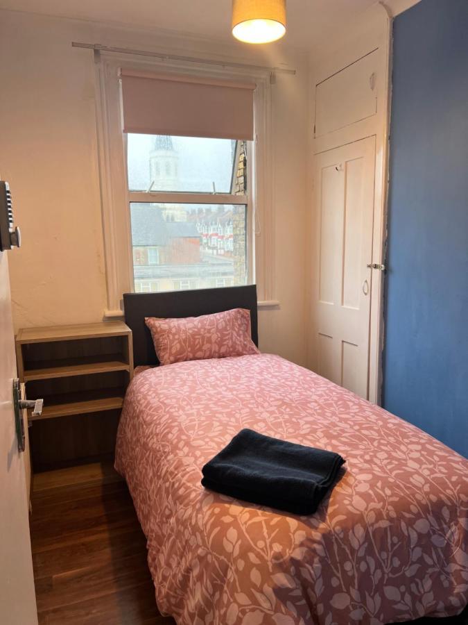 ホテル Cozy London Flat エクステリア 写真